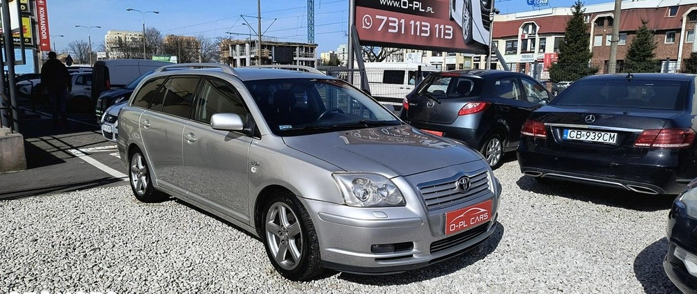 Toyota Avensis cena 13900 przebieg: 260000, rok produkcji 2006 z Bydgoszcz małe 352